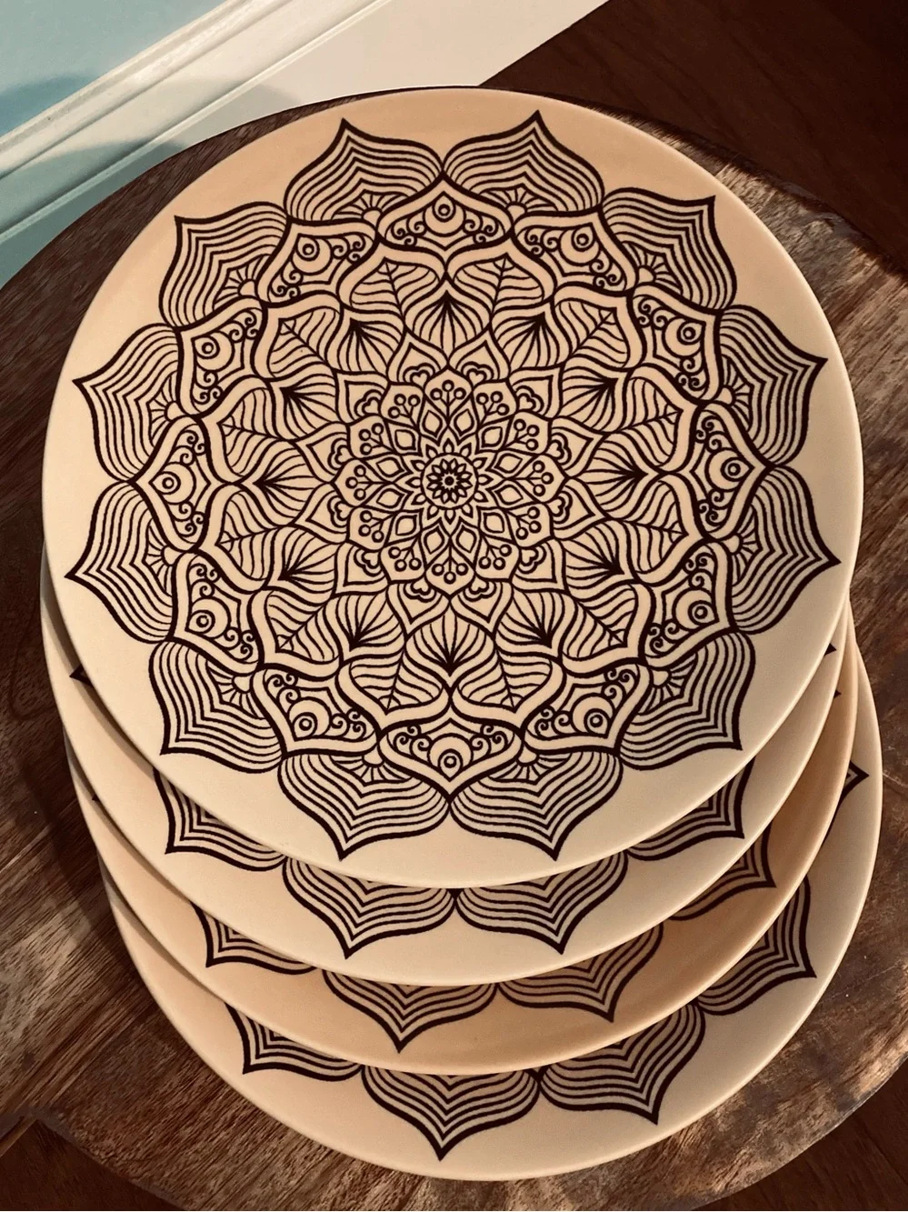 NWT Anthropologie Danica Heirloom Mandala Pattern Ceramic Dinner Plates